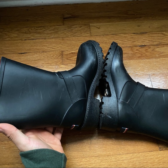Women’s Black Tommy Hilfiger Boots - Picture 5 of 10